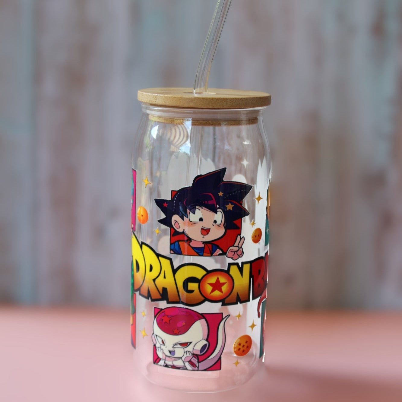 Trinkglas mit Bambus Deckel und Glasstrohhalm | Anime Trinkglas | Dragon Ball Trinkglas | Dragon Ball Z | Son Goku | Becher | 560ml | 18 uz.
