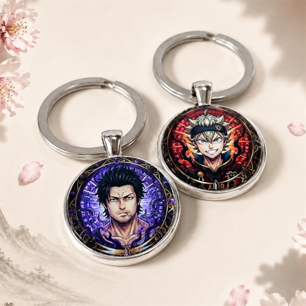 Black Clover Anime-Schlüsselanhänger mit rundem Motiv und silbernem Metallanhänger
