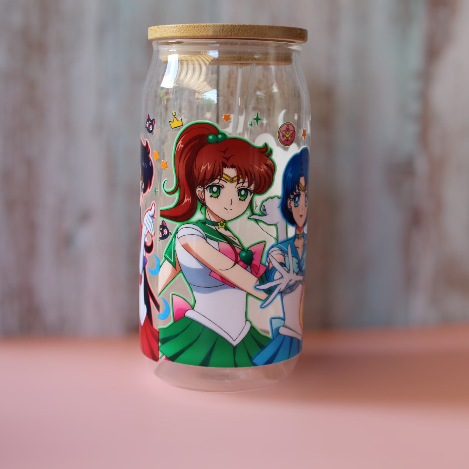 Trinkglas mit Bambus Deckel und Glasstrohhalm | Anime Trinkglas | Sailor Moon Trinkglas | Sailor Moon Becher | Trinkbecher | 560ml | 18 uz.