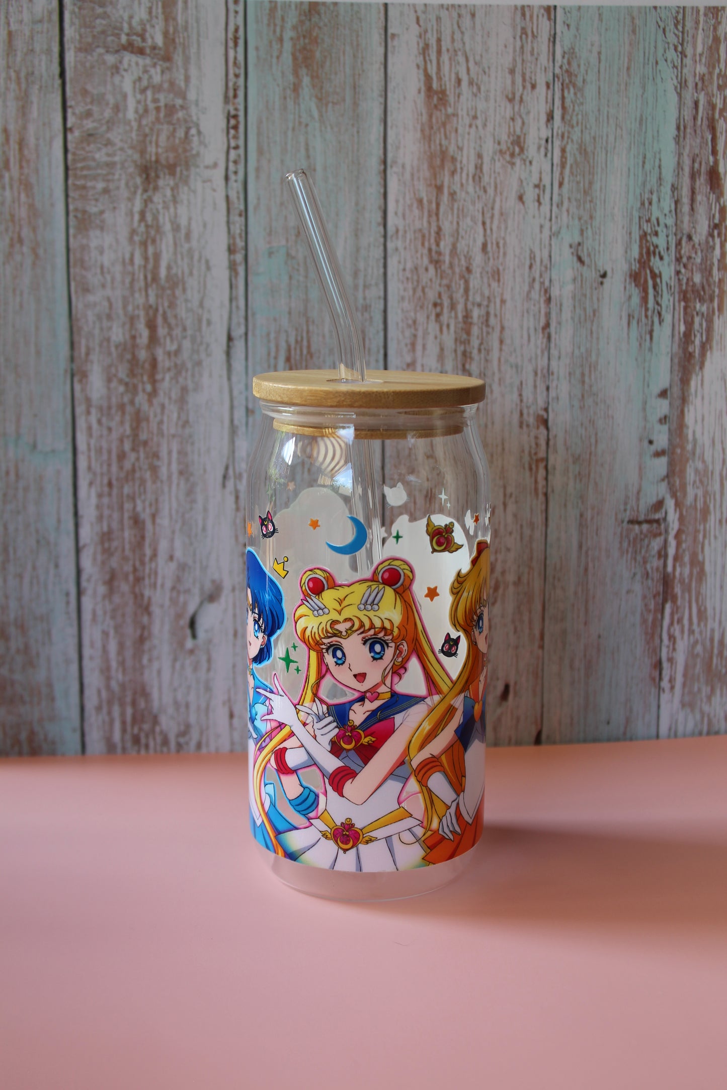 Trinkglas mit Bambus Deckel und Glasstrohhalm | Anime Trinkglas | Sailor Moon Trinkglas | Sailor Moon Becher | Trinkbecher | 560ml | 18 uz.