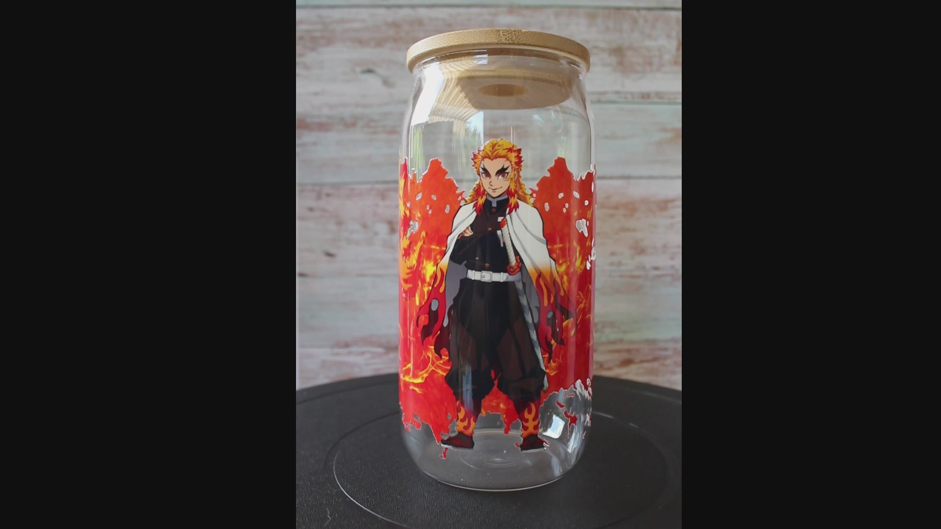 Trinkglas mit Bambus Deckel und Glasstrohhalm | Anime Trinkglas |  Demon Slayer Trinkglas | Trinkbecher | Nezuko| Tanjiro | 560ml | 18 uz.